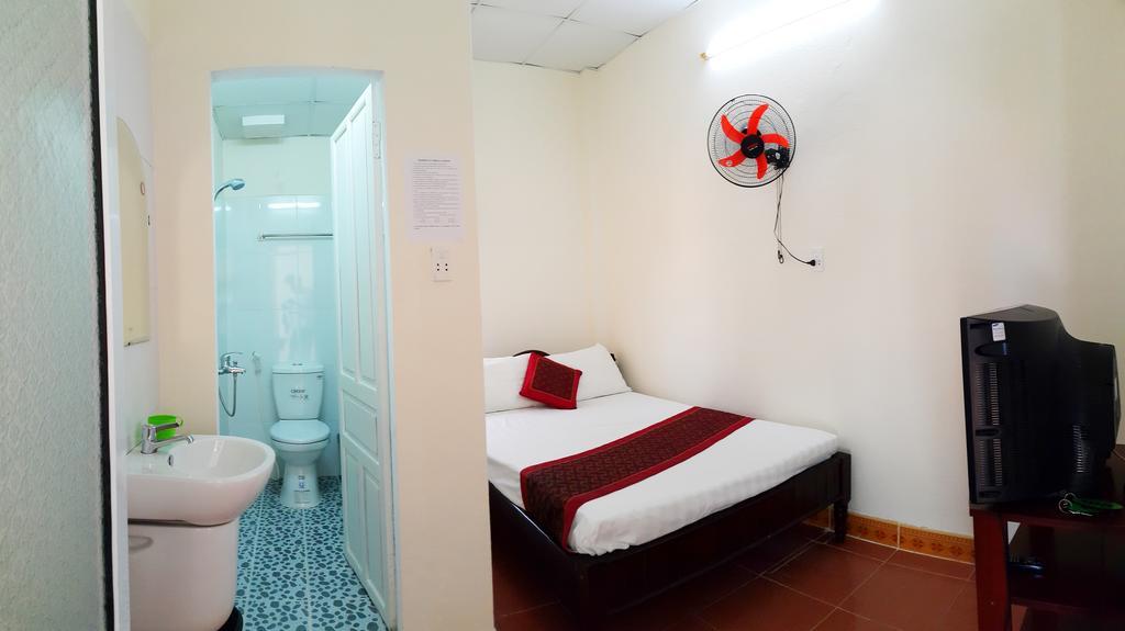 Memories Homestay Хойан Экстерьер фото