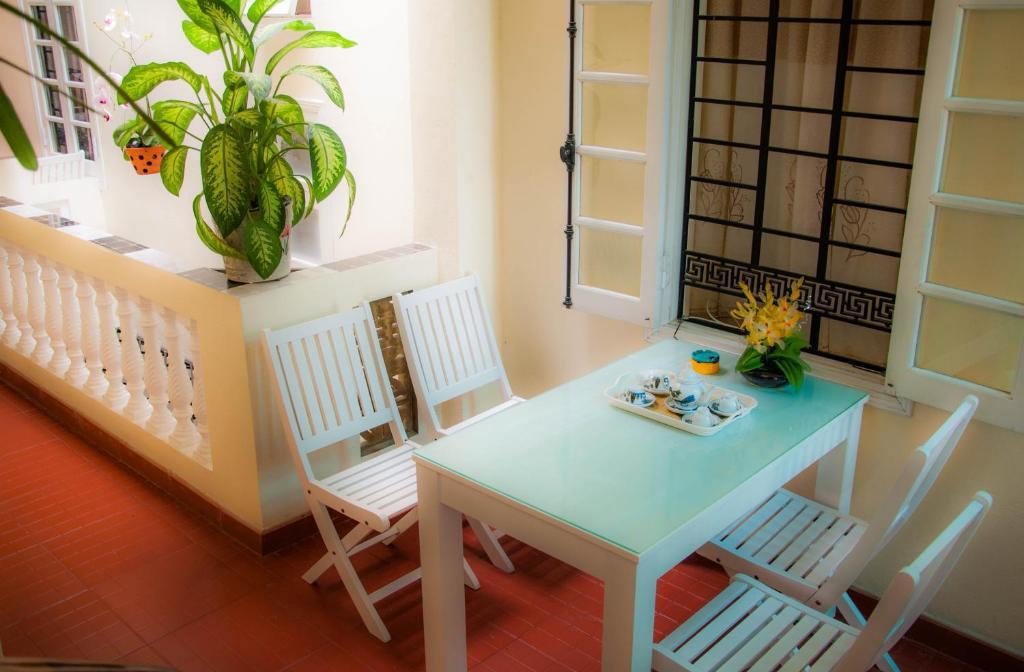 Memories Homestay Хойан Экстерьер фото